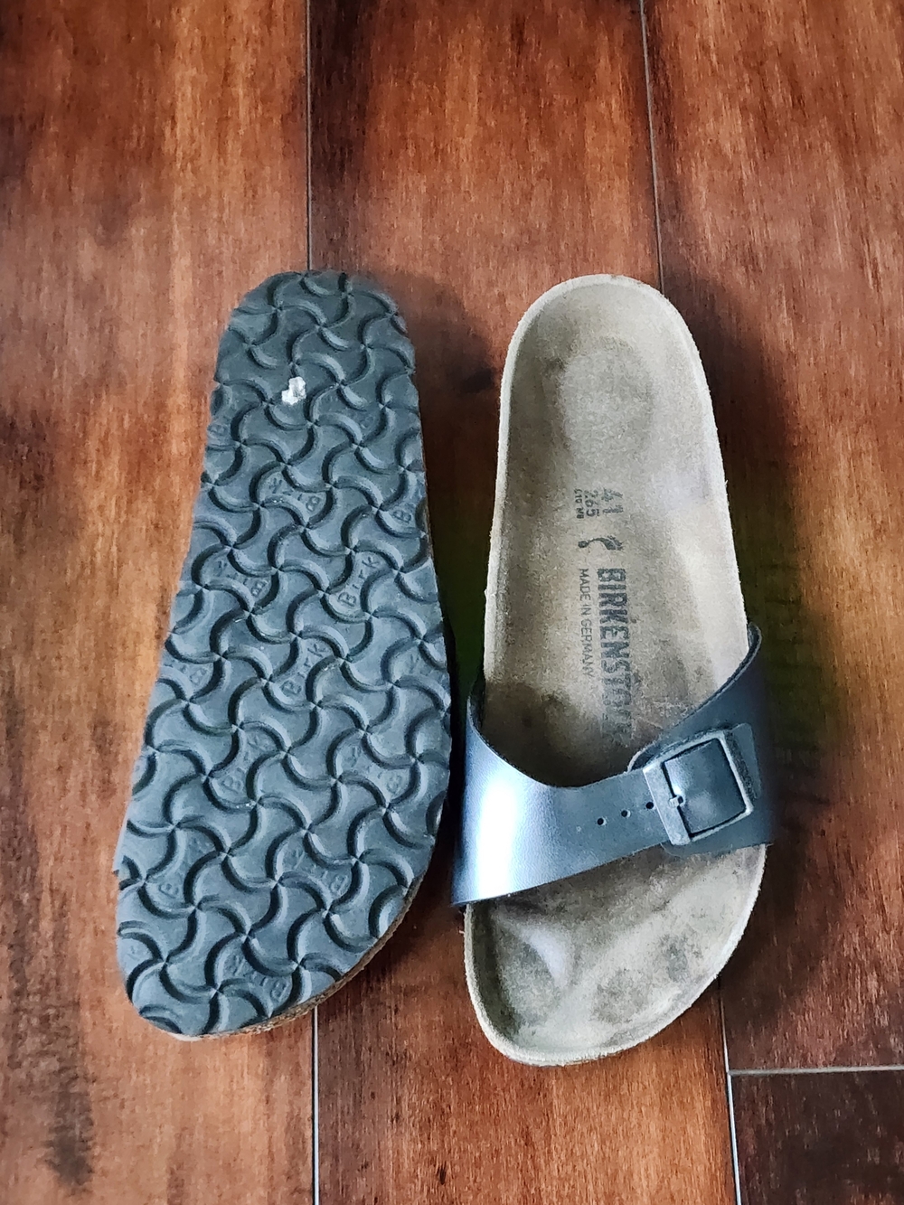 Birkenstock Madrid Metallic Gray Slide Sandals EU 41 US Women's 10 - Picture 8 of 8